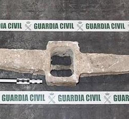 La Guardia Civil se incauta de un ancla romana cuando iba a ser vendida al chatarrero