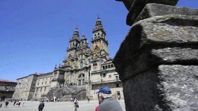 La Catedral de Santiago pide ayuda para restaurar su fachada