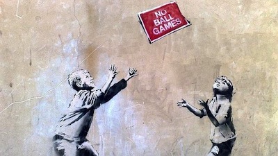 Banksy, contra la subasta de siete de sus obras en Londres