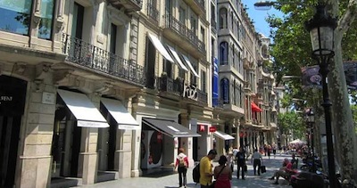 Barcelona se corona como la primera ciudad de turismo de shopping en Europa