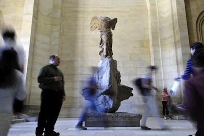 Entradas 'clonadas' para entrar al Louvre