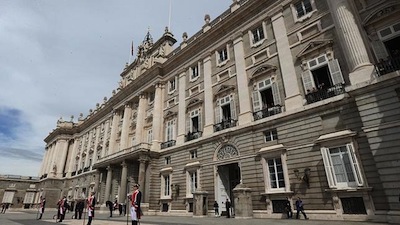 El Palacio Real ampla el horario de visitas gratuitas