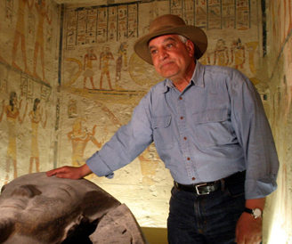 Zahi Hawass, condenado a un ao de crcel