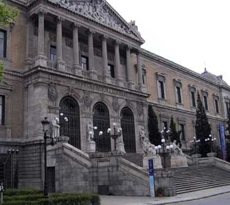 La Biblioteca Nacional cierra por recuento
