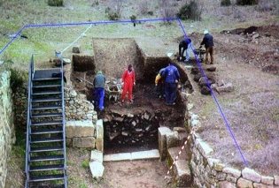 Descubierta una puerta monumental romana en un castro vetn de Salamanca